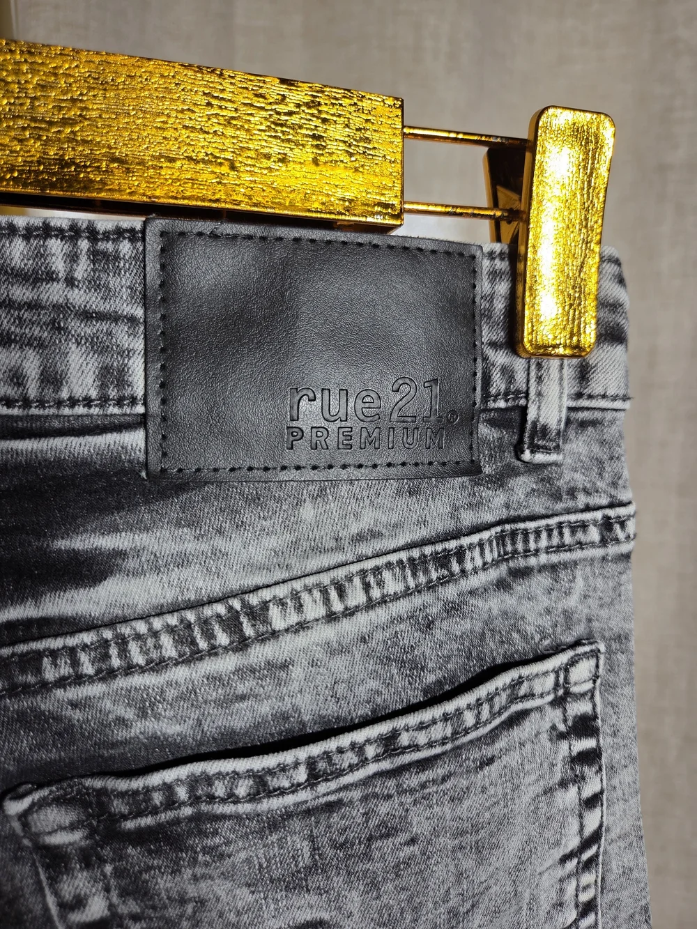 Premiere Denim by rue21 stylish men
